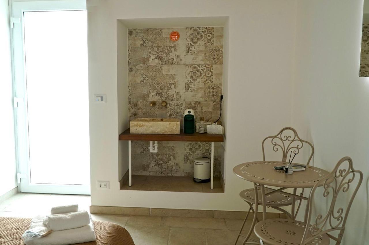 Suite 141 - Luxury B&B Monopoli Kültér fotó